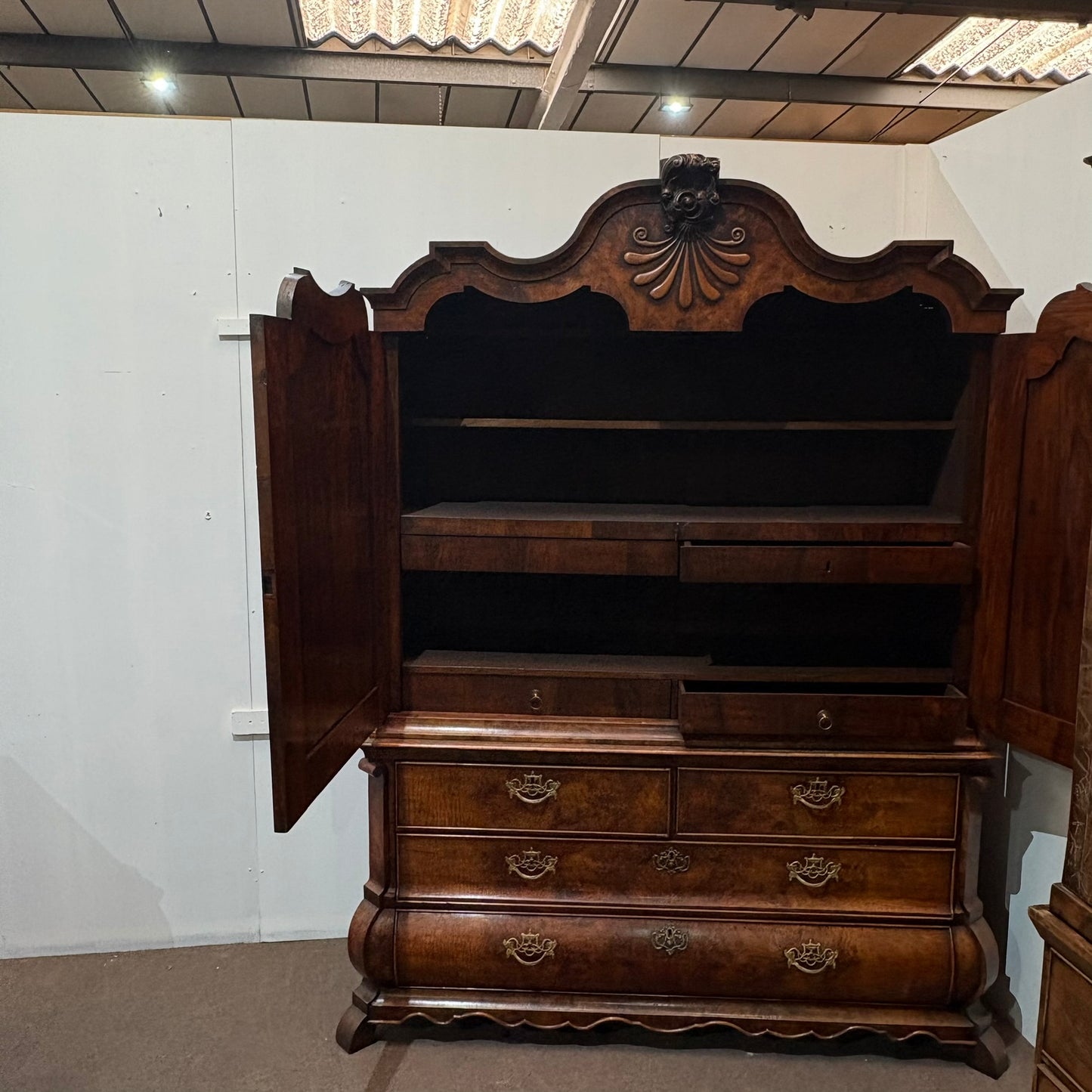 19C DUTCH WALNUT LINEN PRESS OF BOMBE FORM