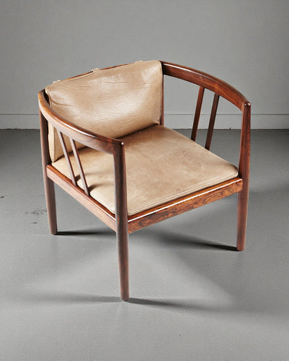 Illum Wikkelso Vintage Handy Chair in Rosewood made by Holger Christiansen
