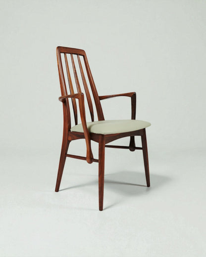 N Kofoed 1964 Spindleback Carver