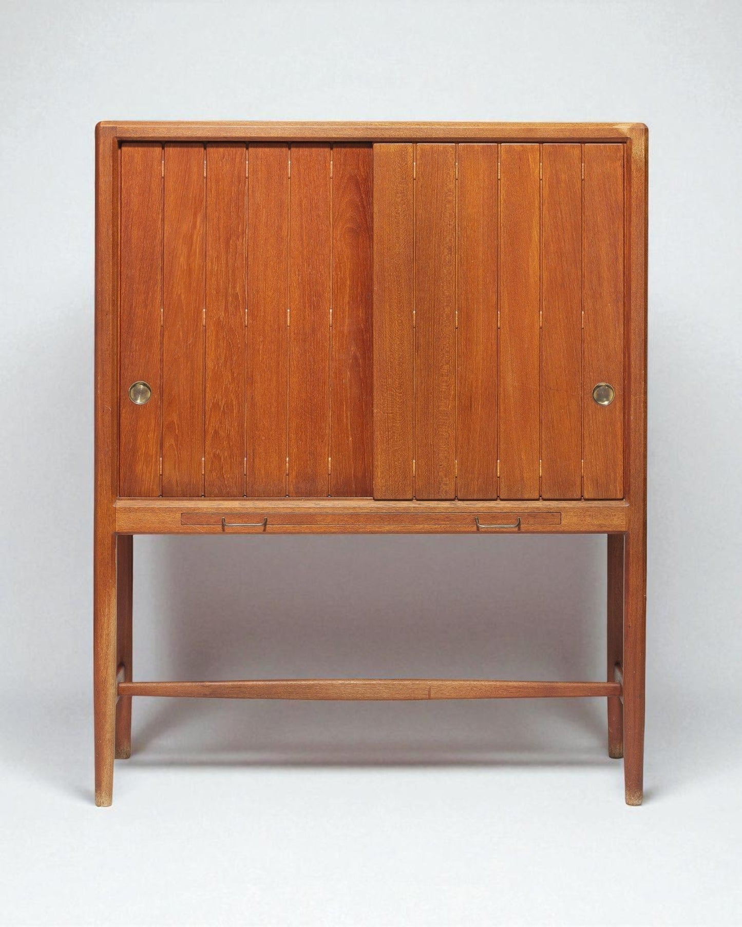 1940s Hans Wegner Tall Teak Cabinet, with 2 Carved Doors and Pull-out Leaf