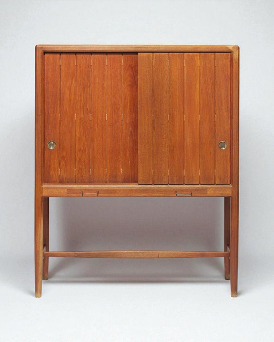 1940s Hans Wegner Tall Teak Cabinet, with 2 Carved Doors and Pull-out Leaf