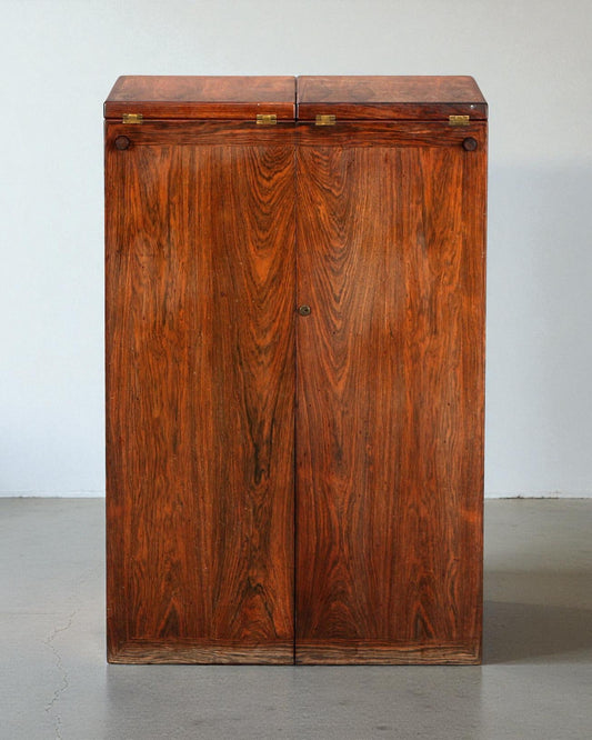 1966 Reno Wahl Iversen's “Captain's Bar”