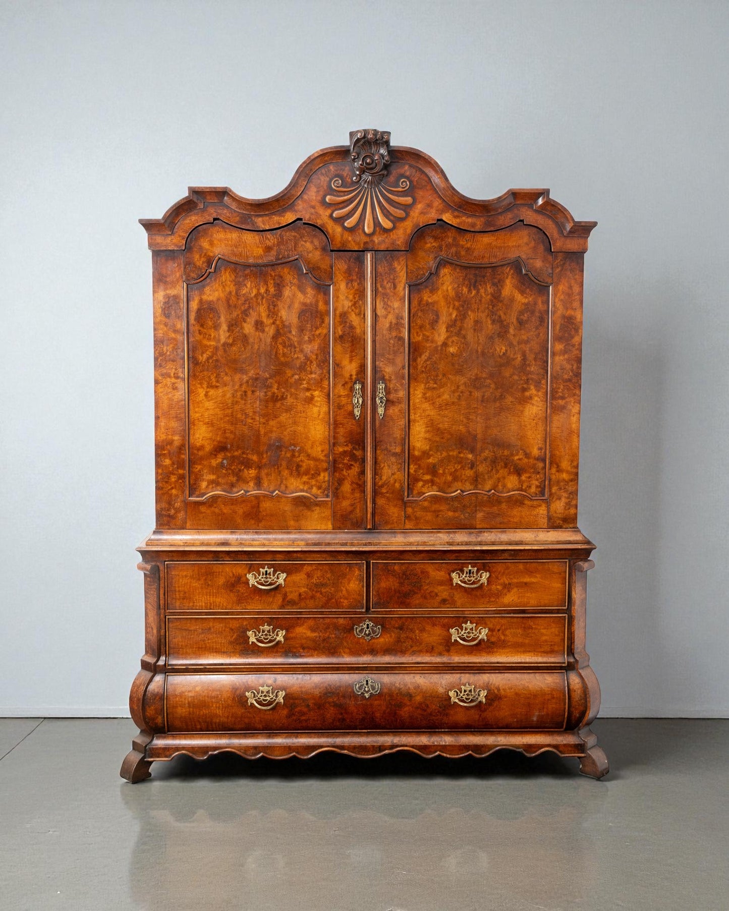 19C DUTCH WALNUT LINEN PRESS OF BOMBE FORM