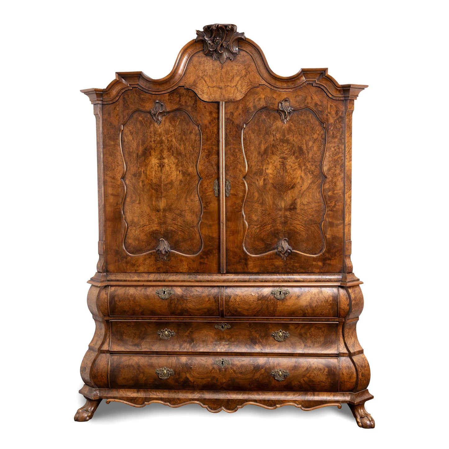 DUTCH WALNUT LINEN PRESS OF BOMBE FORM Early 20C