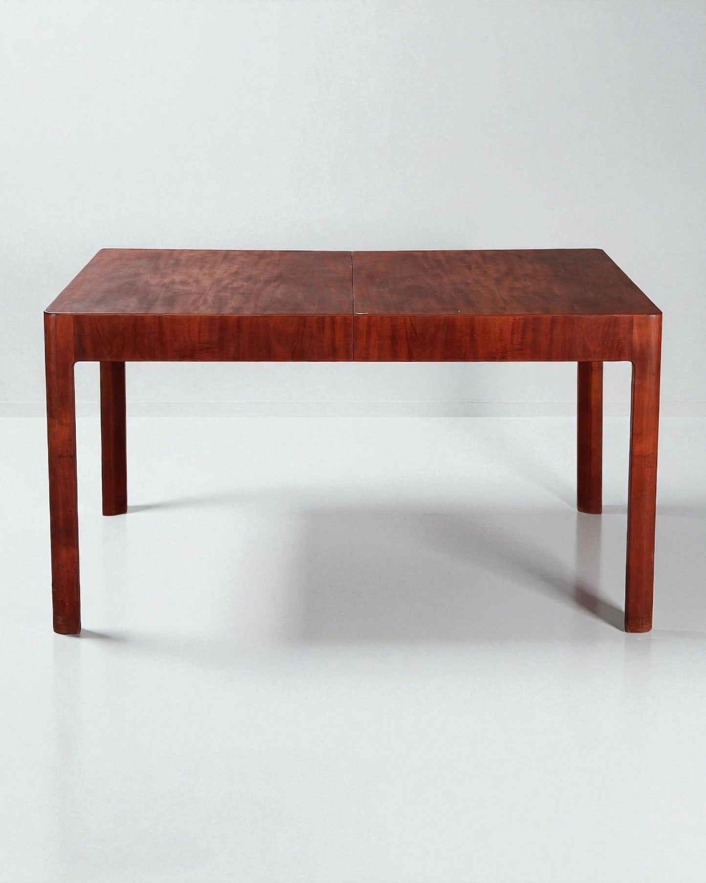 Bent Helweg-Møller: Rectangular dining table with three leaves c1930