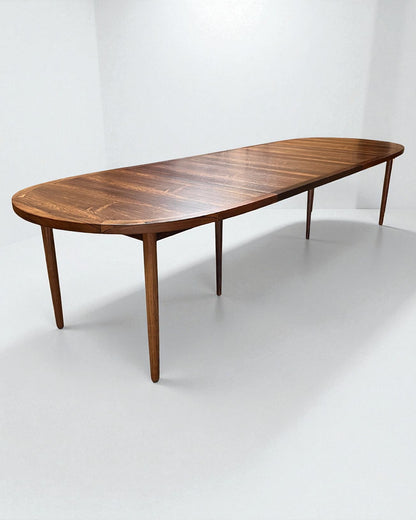 Danish Cabinetmaker Dining Table - Extendable to 350cm for 12/14 seats