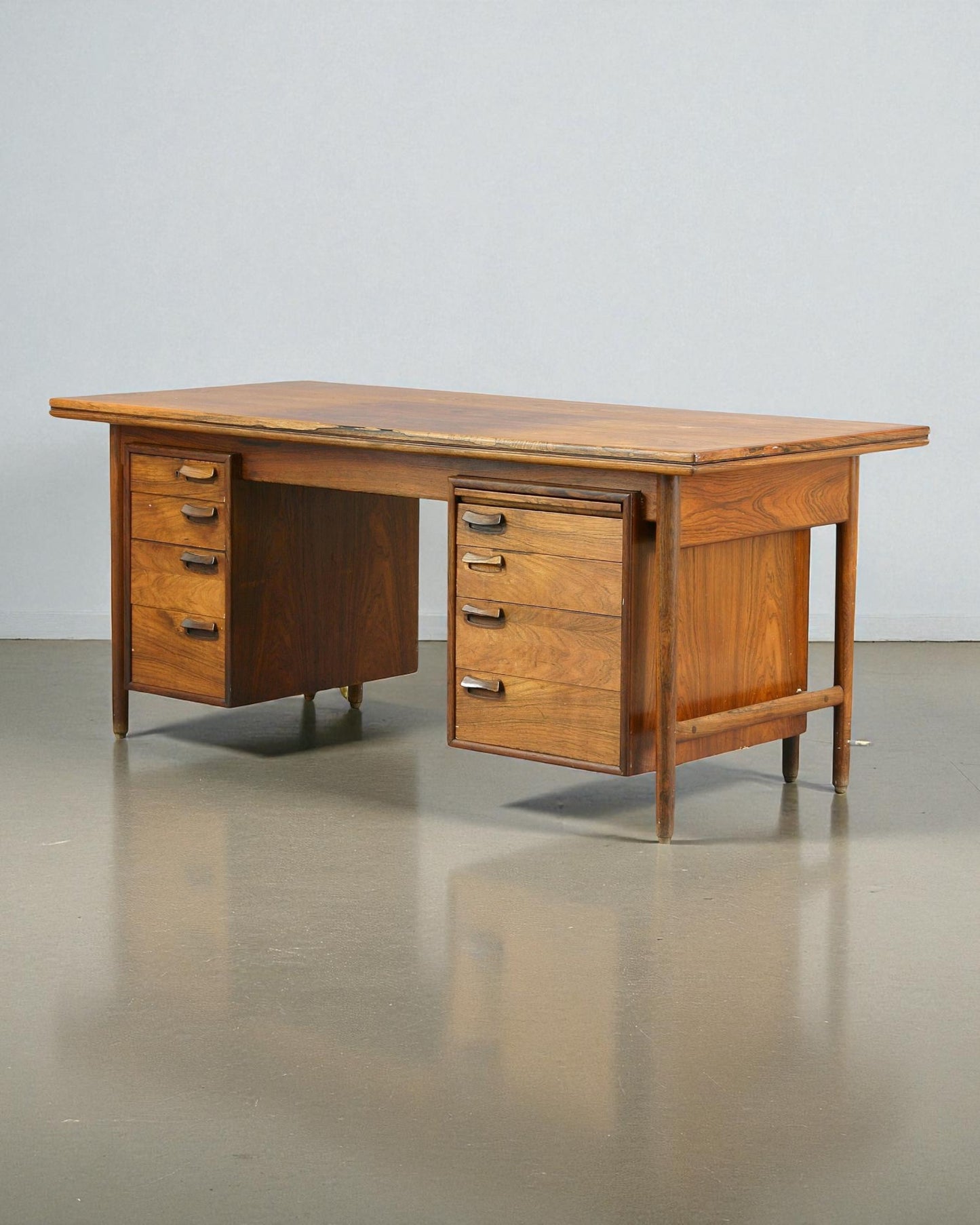 Danish cabinetmaker desk with unfolding double top circa late 1940s
