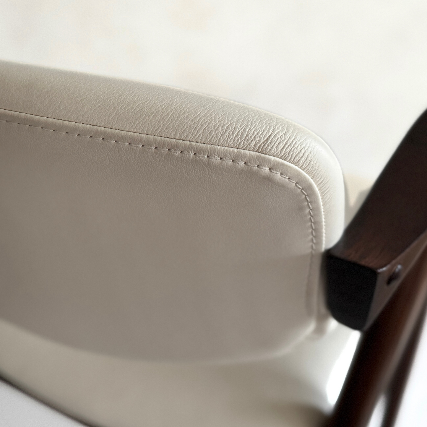 Eggshell Leather