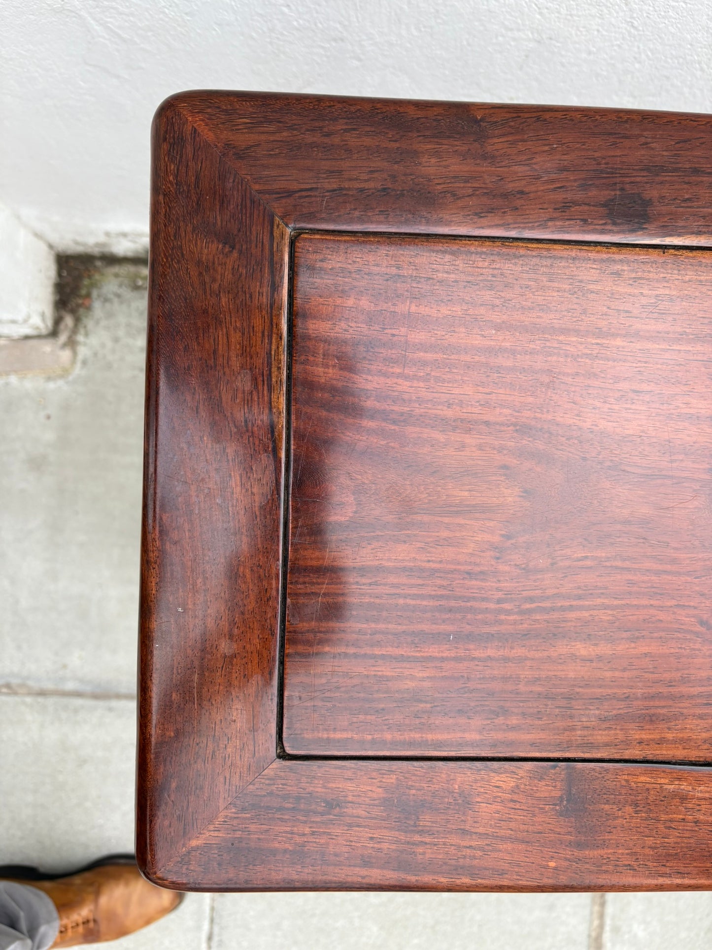 Console Table of Traditional Chinese Techniques