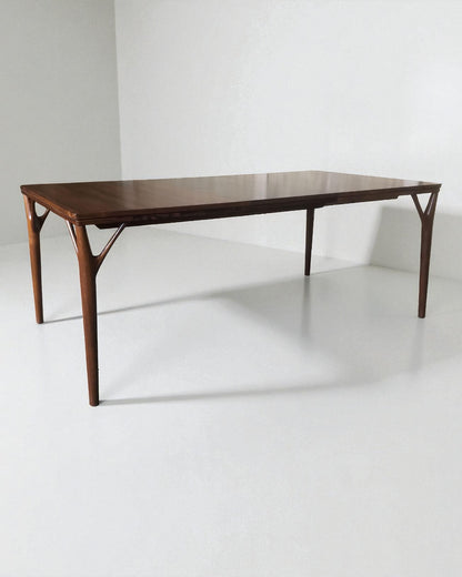 Iconic Danish Midcentury Rosewood Dining Table