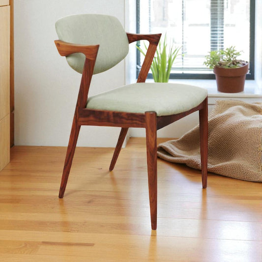 Kai Kristiansen model 42 Dining Chair in solid Walnut
