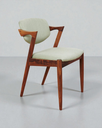 Kai Kristiansen model 42 Dining Chair in solid Walnut