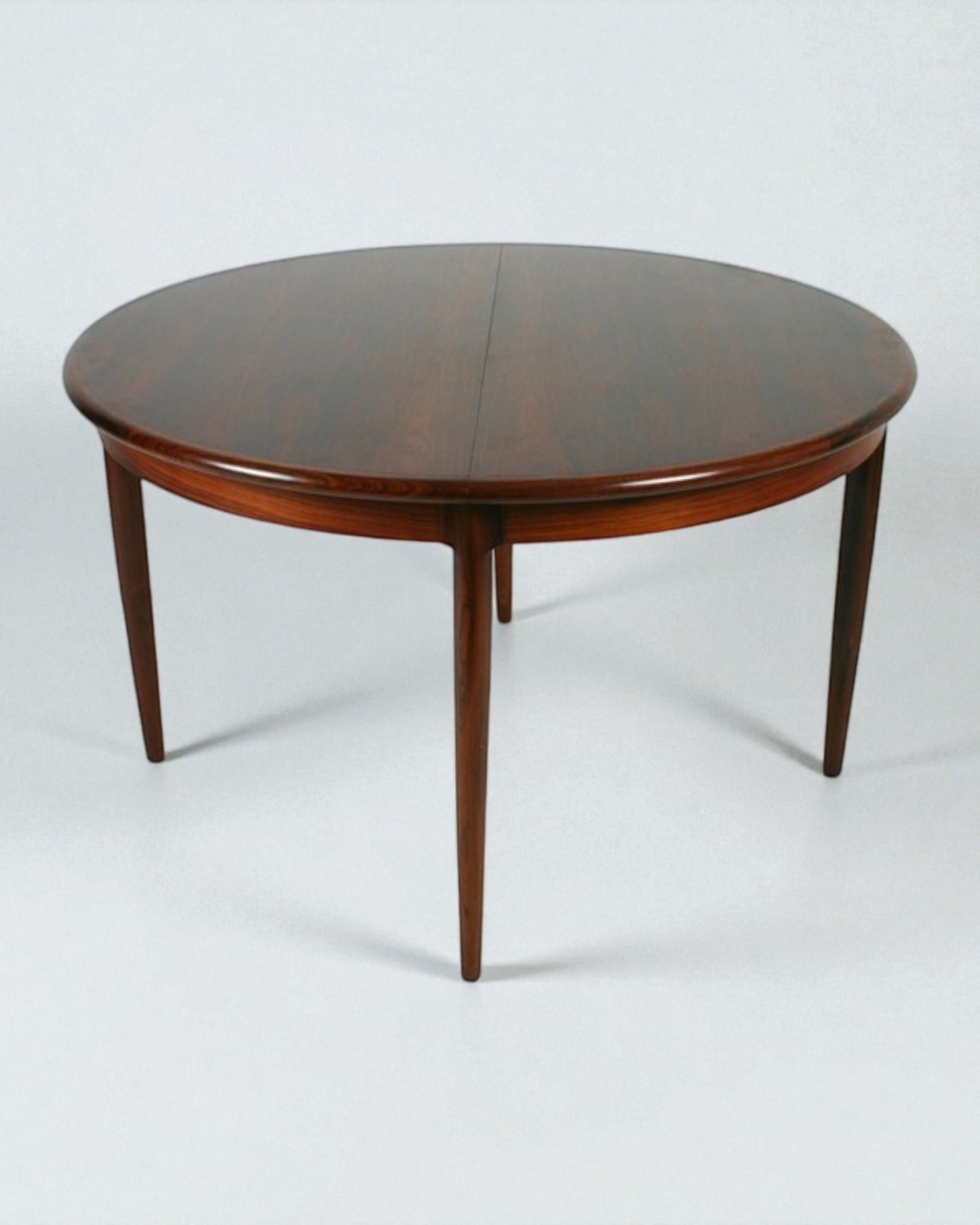 N O Moller 1957 Dining Table in Brazilian Rosewood