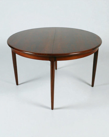 N O Moller 1957 Dining Table in Brazilian Rosewood