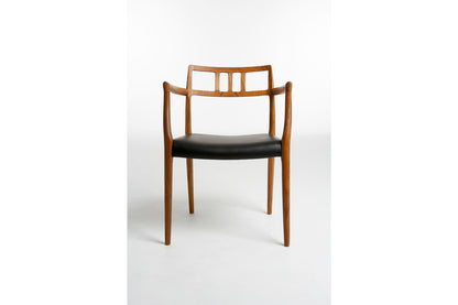 N O Moller 1966 Carver in Teak