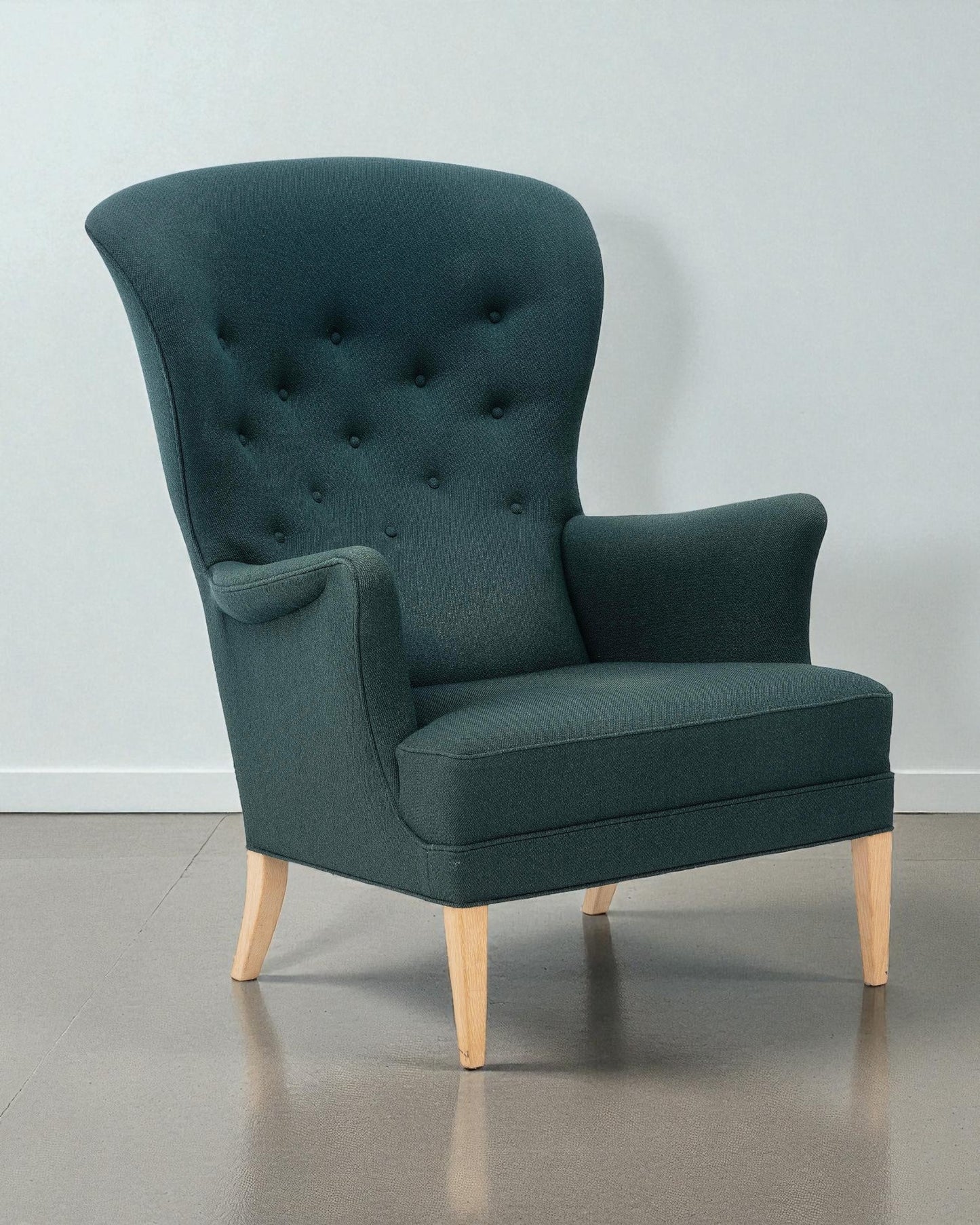 Recent Edition Frits Henningsen Heritage Chair & Green Wool Upholstery by Carl Hansen